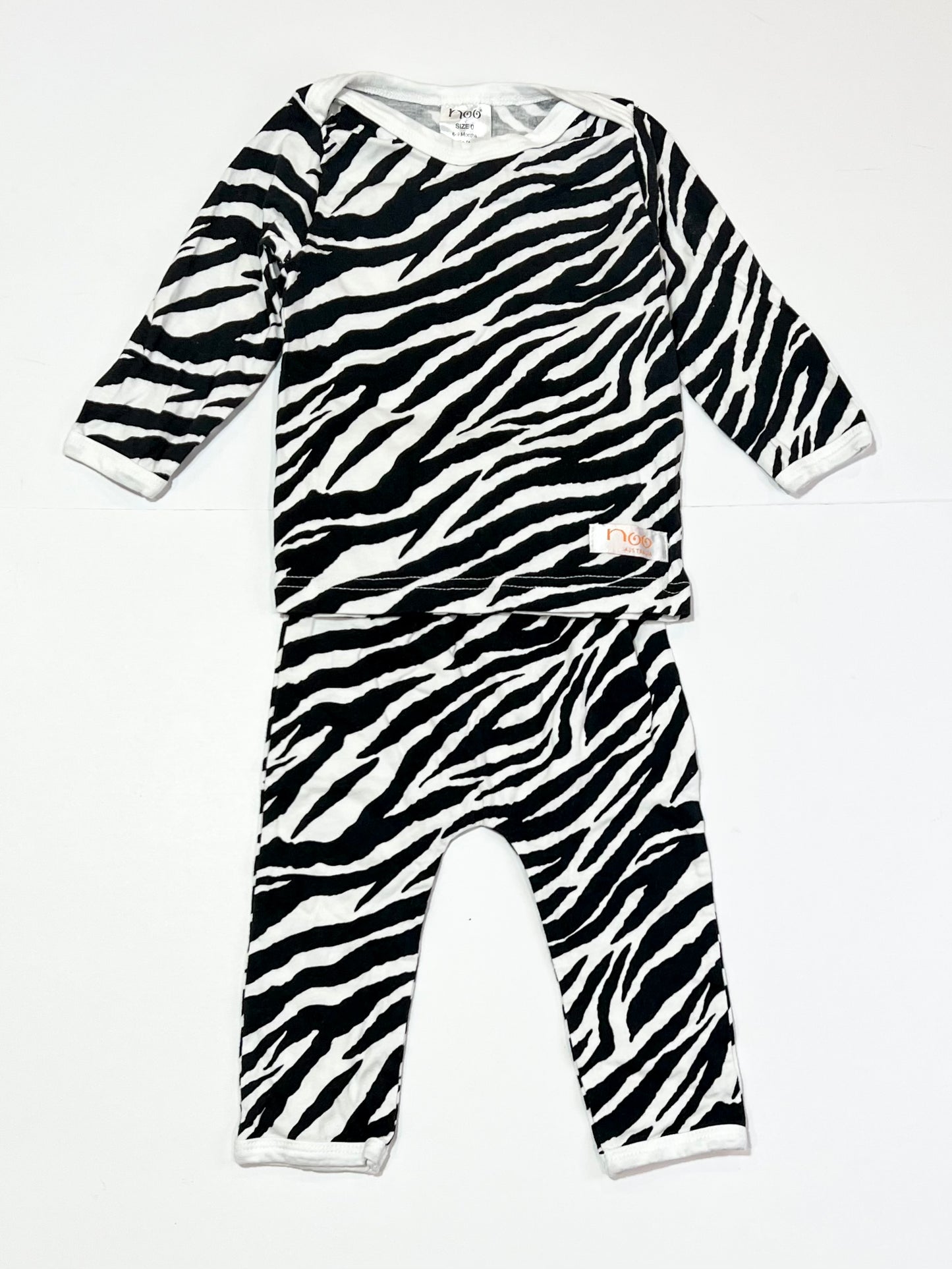 Zebra 2-piece set - Size 6-9 months