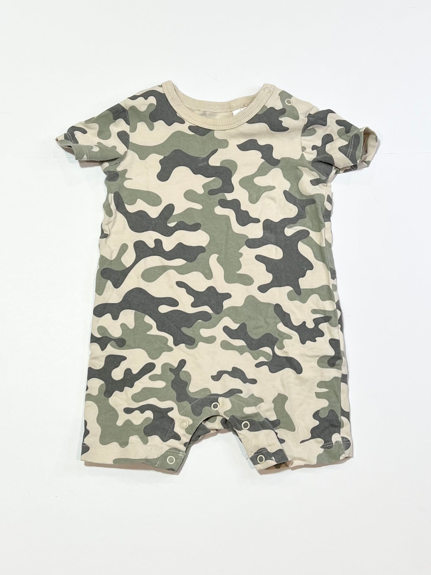 Camoflauge romper - Size 0