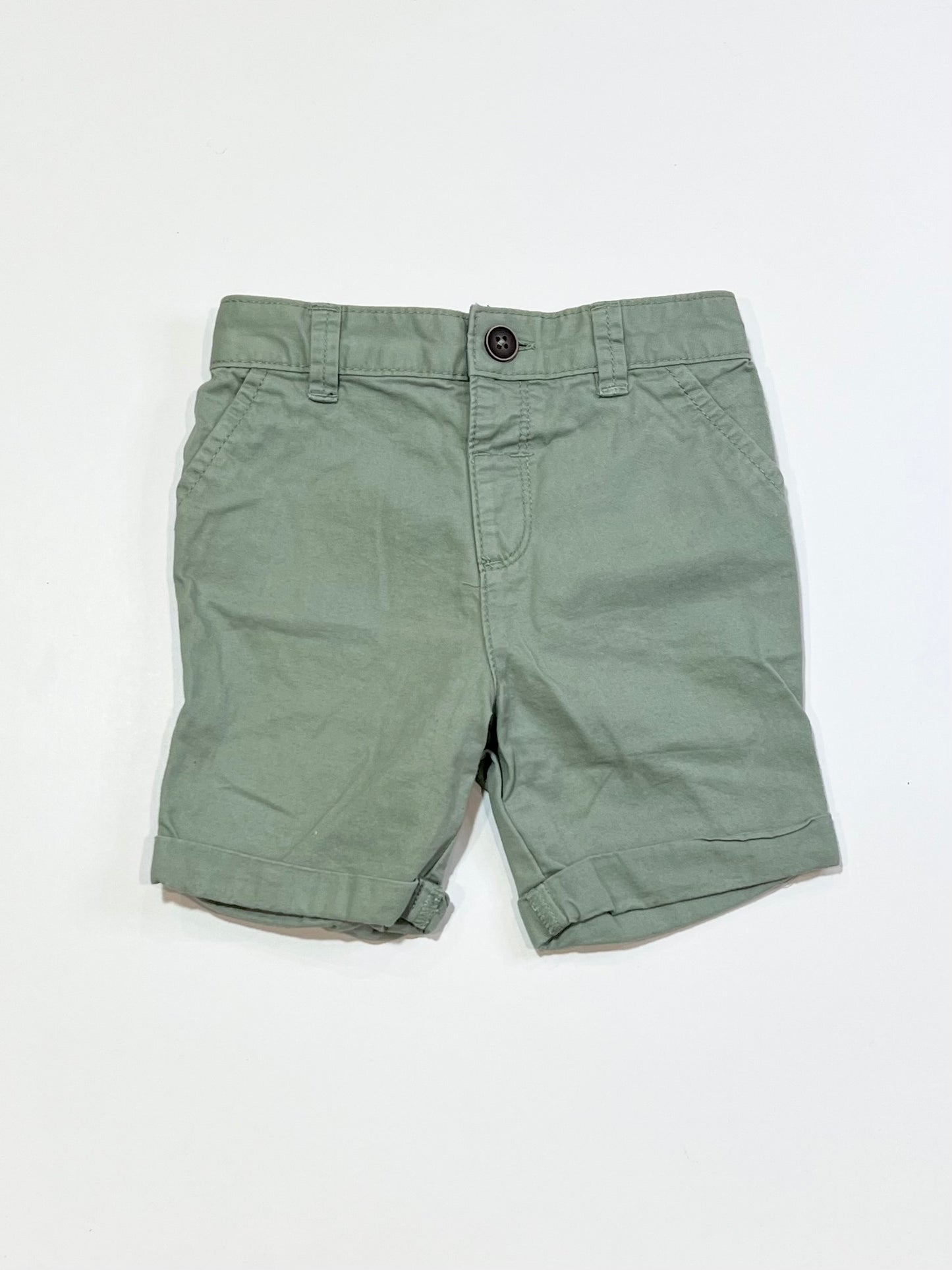 Green shorts - Size 1