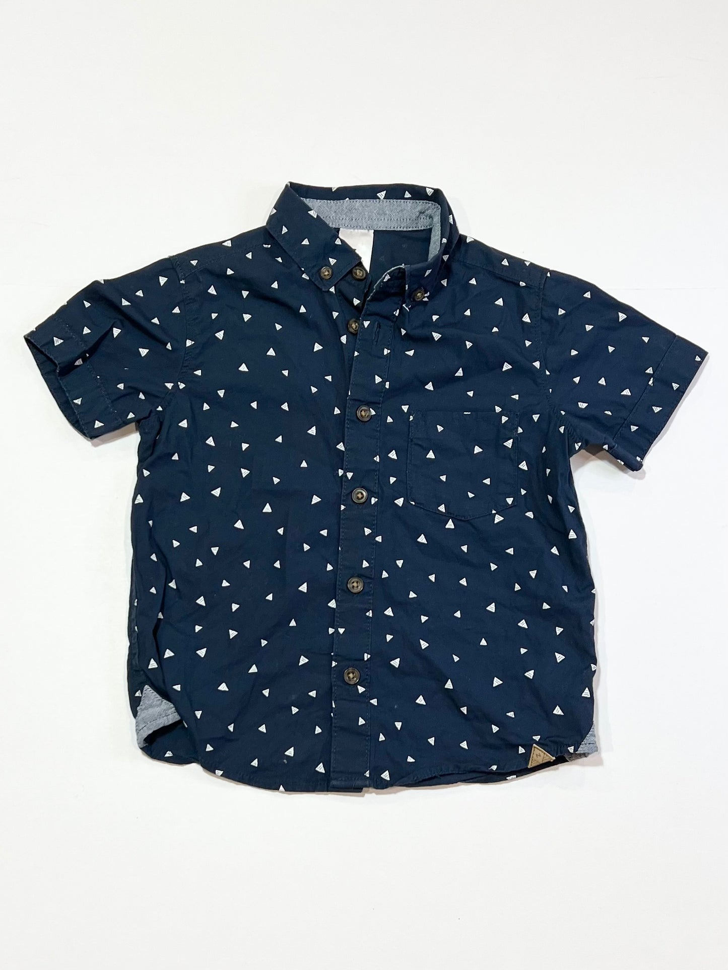 Navy triangles shirt - Size 3