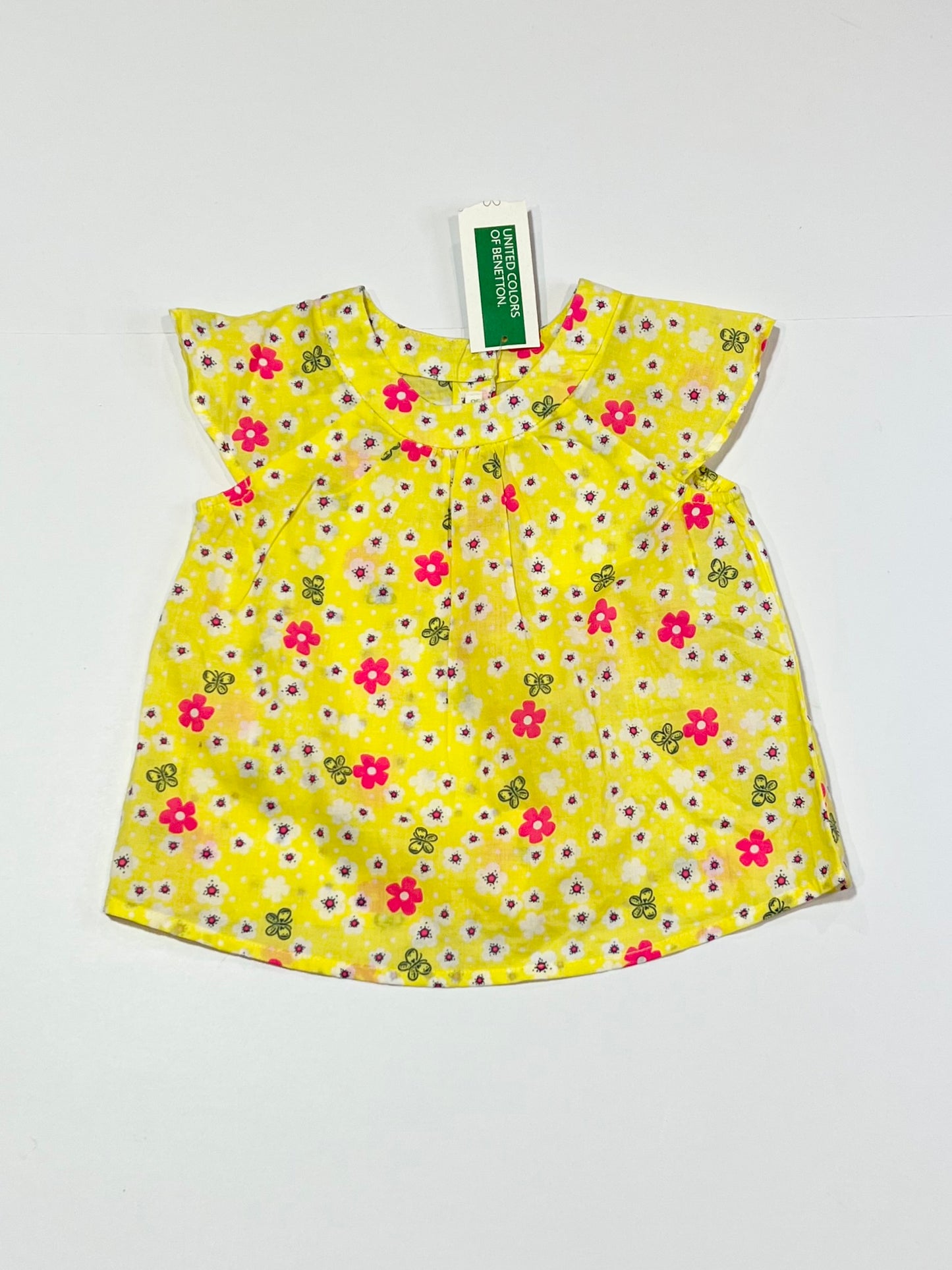 Floral top brand new - Size 00