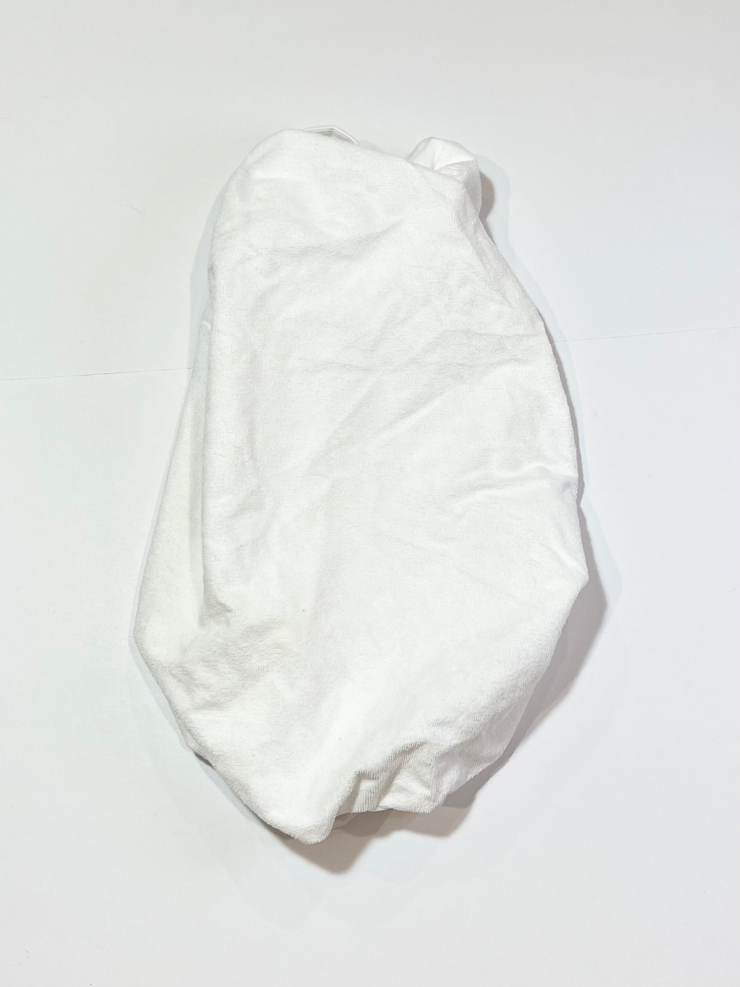 Bassinet fitted mattress protector