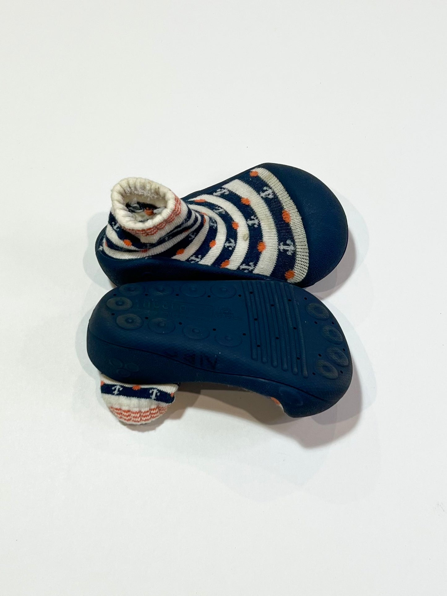 Striped sock shoes - Size US6.5
