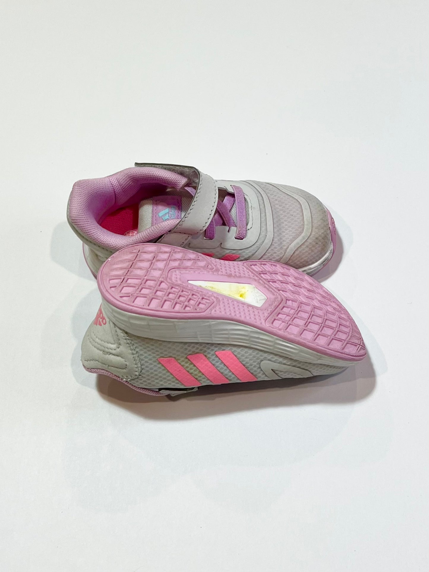 Light grey sneakers - Size US6