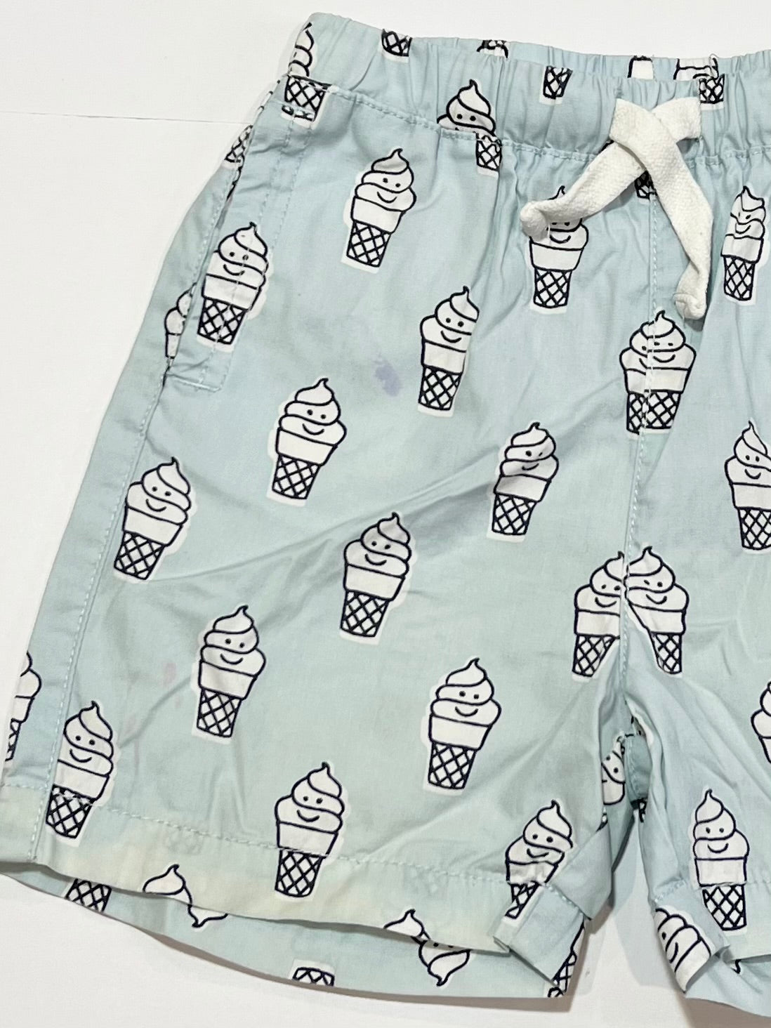 Blue ice creams shorts - Size 2