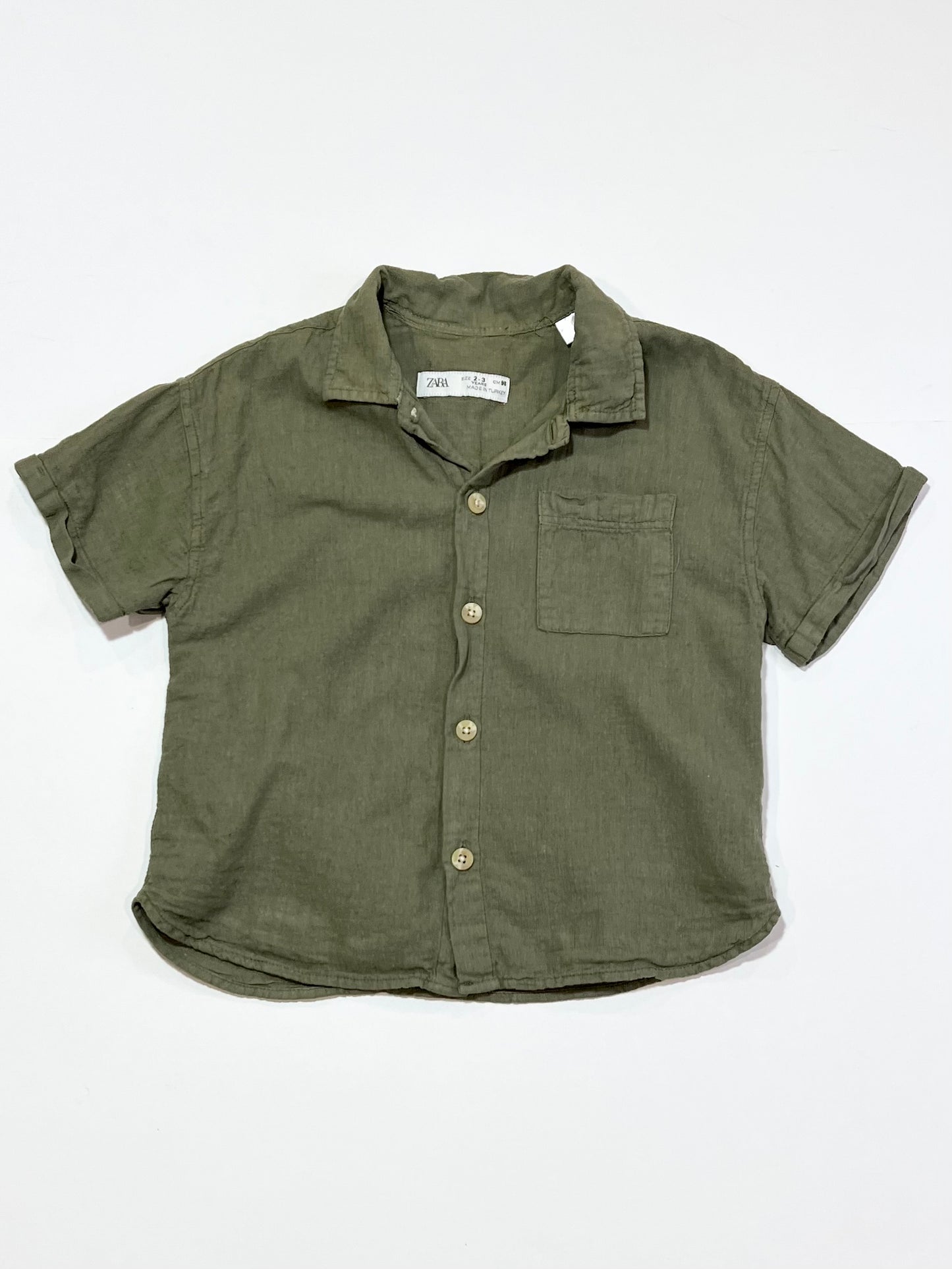 Green woven shirt - Size 2-3