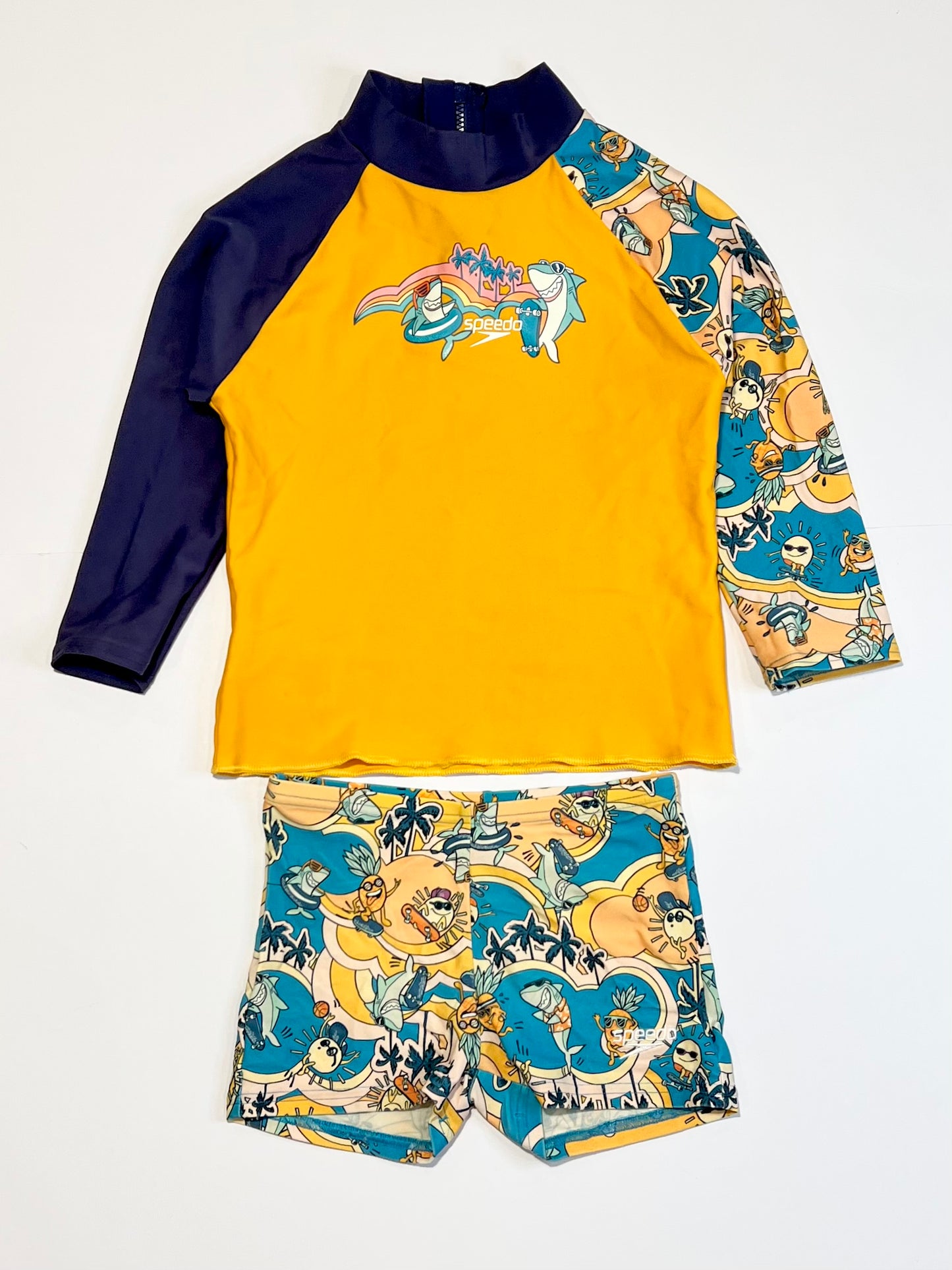 Orange sharks swim set - Size 4