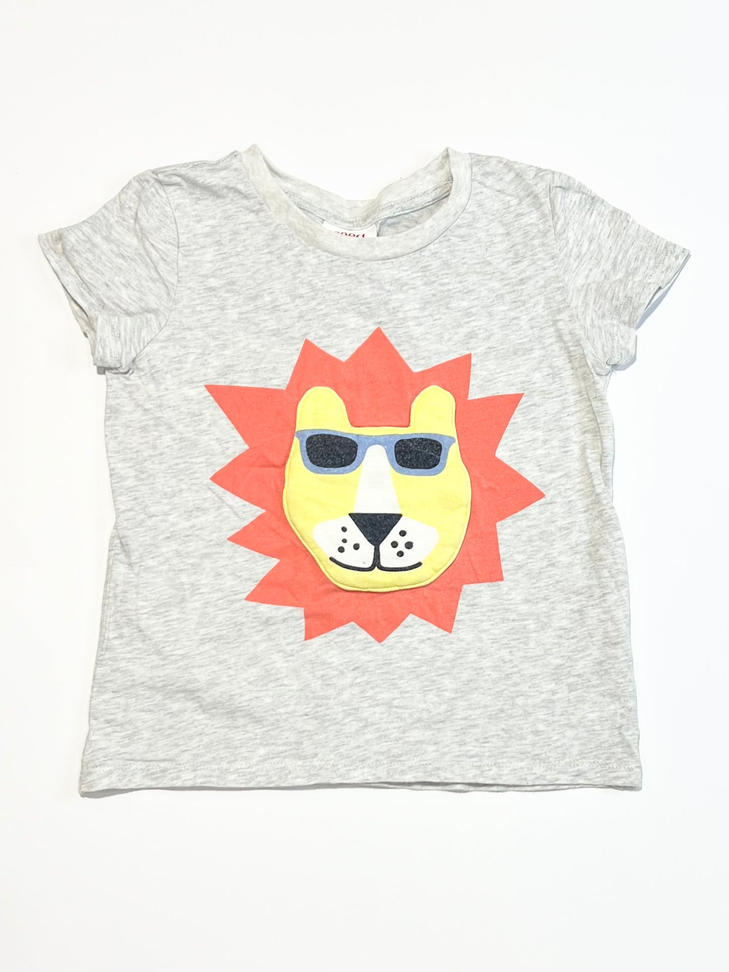 Grey lion tee - Size 4