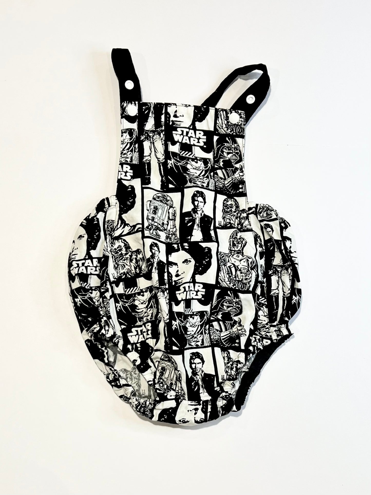 Star Wars romper - Size 0