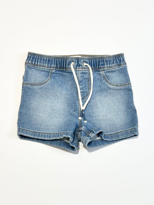 Denim shorts - Size 4