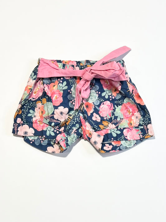Handmade floral shorts - Size 4-5