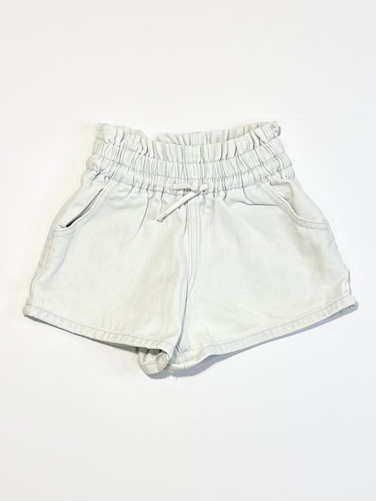 Denim shorts - Size 4