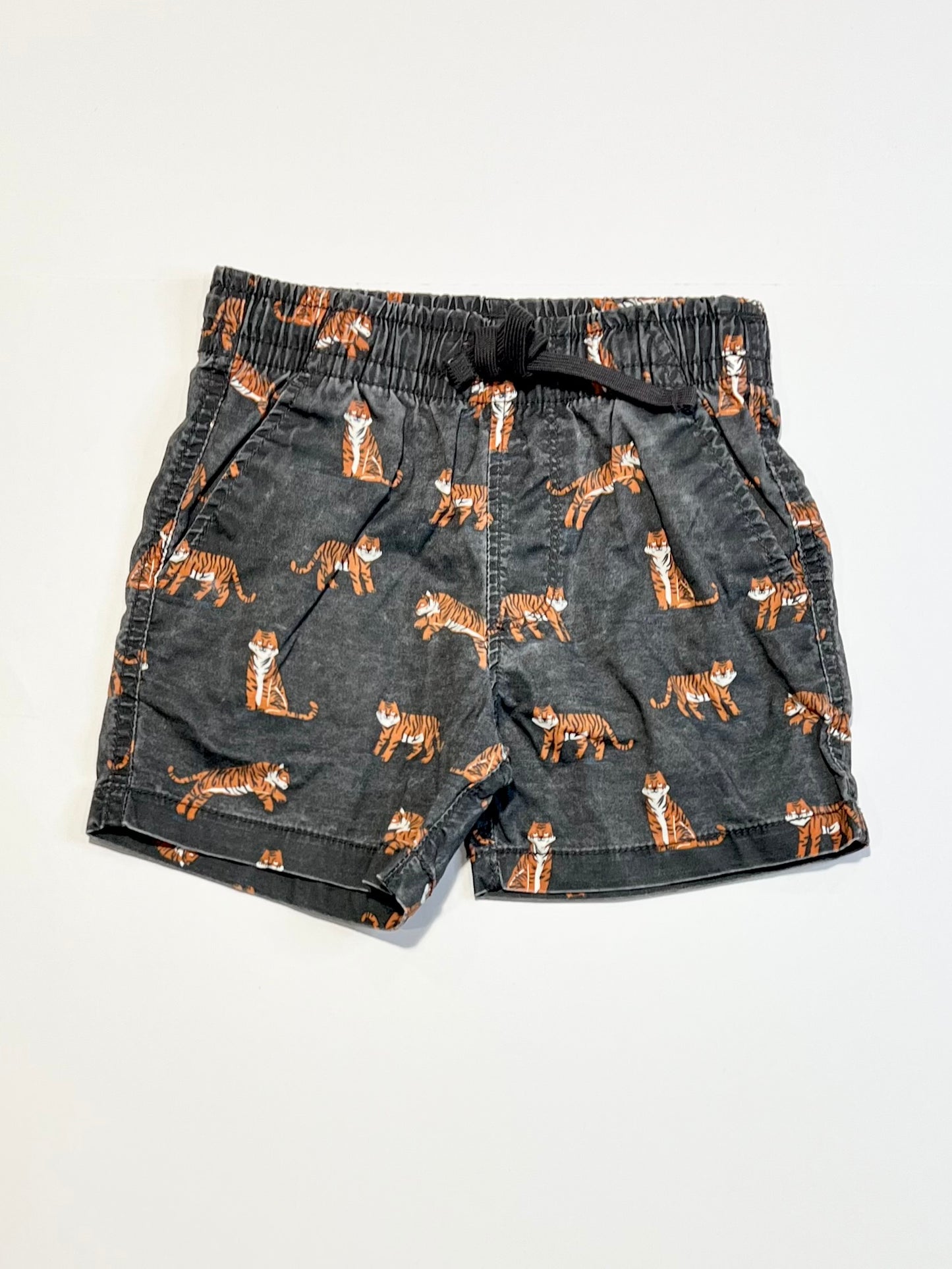 Tiger shorts - Size 3