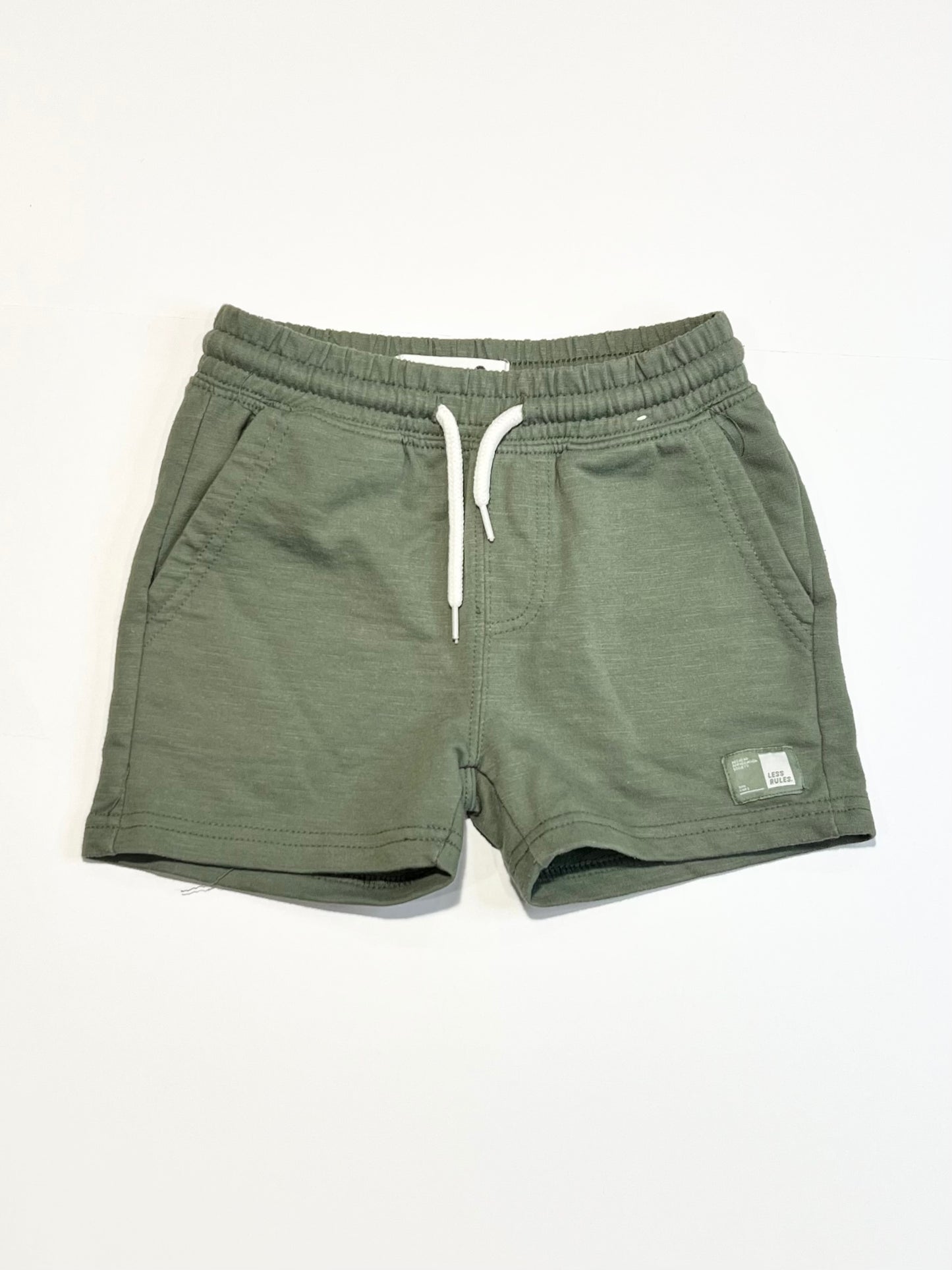 Green sweat shorts - Size 3