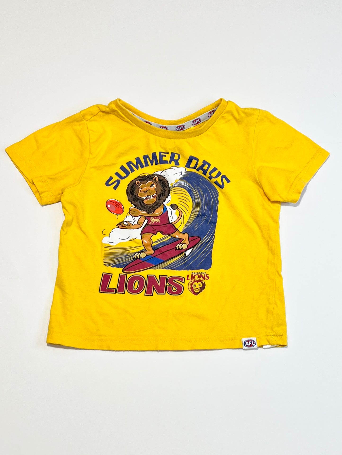 Brisbane Lions tee - Size 3