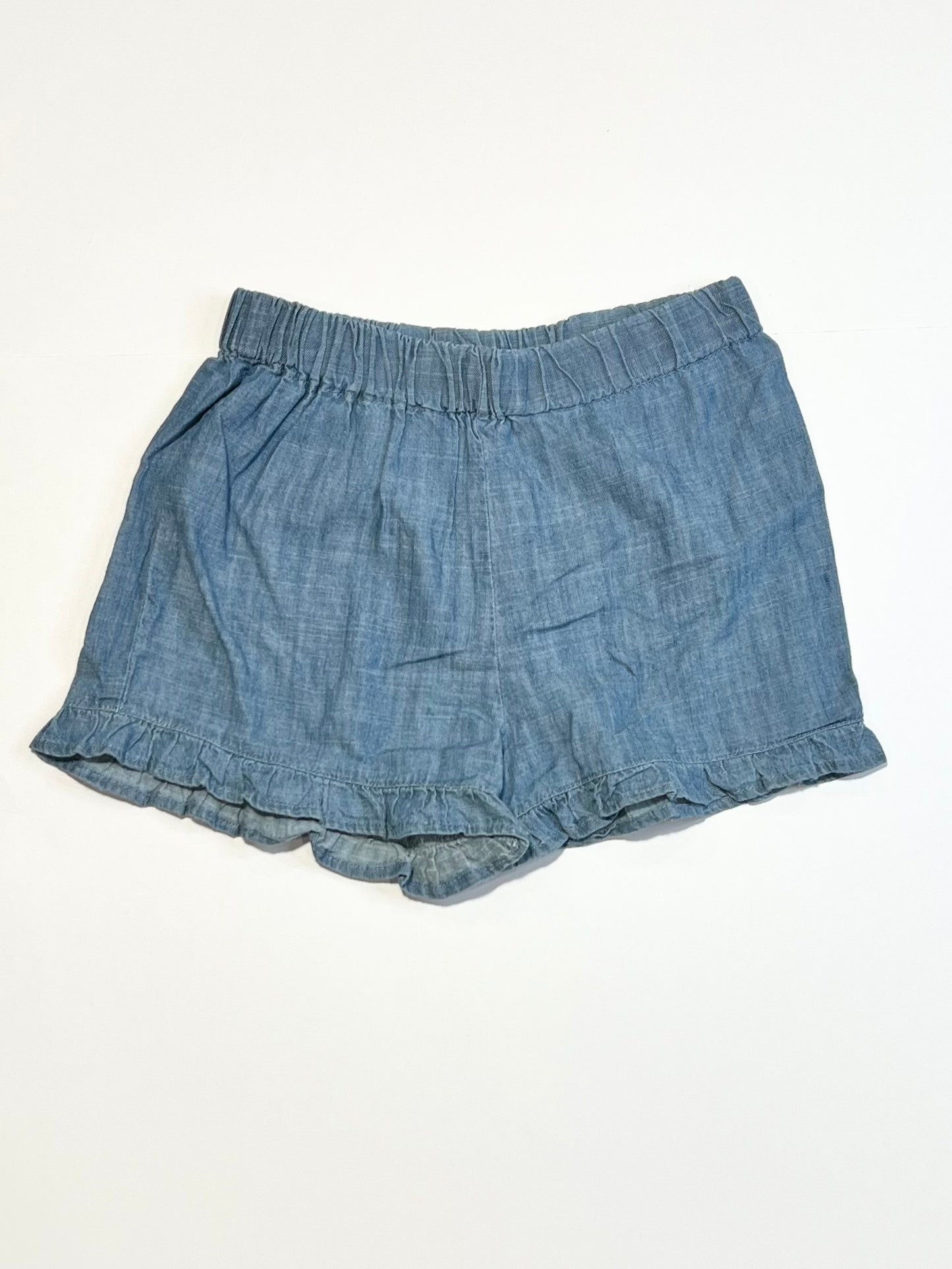 Chambray ruffle shorts - Size 2