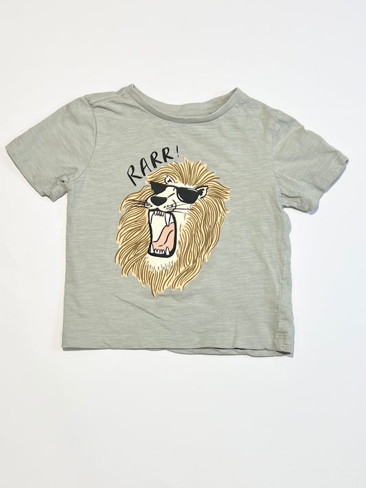 Grey lion tee - Size 1