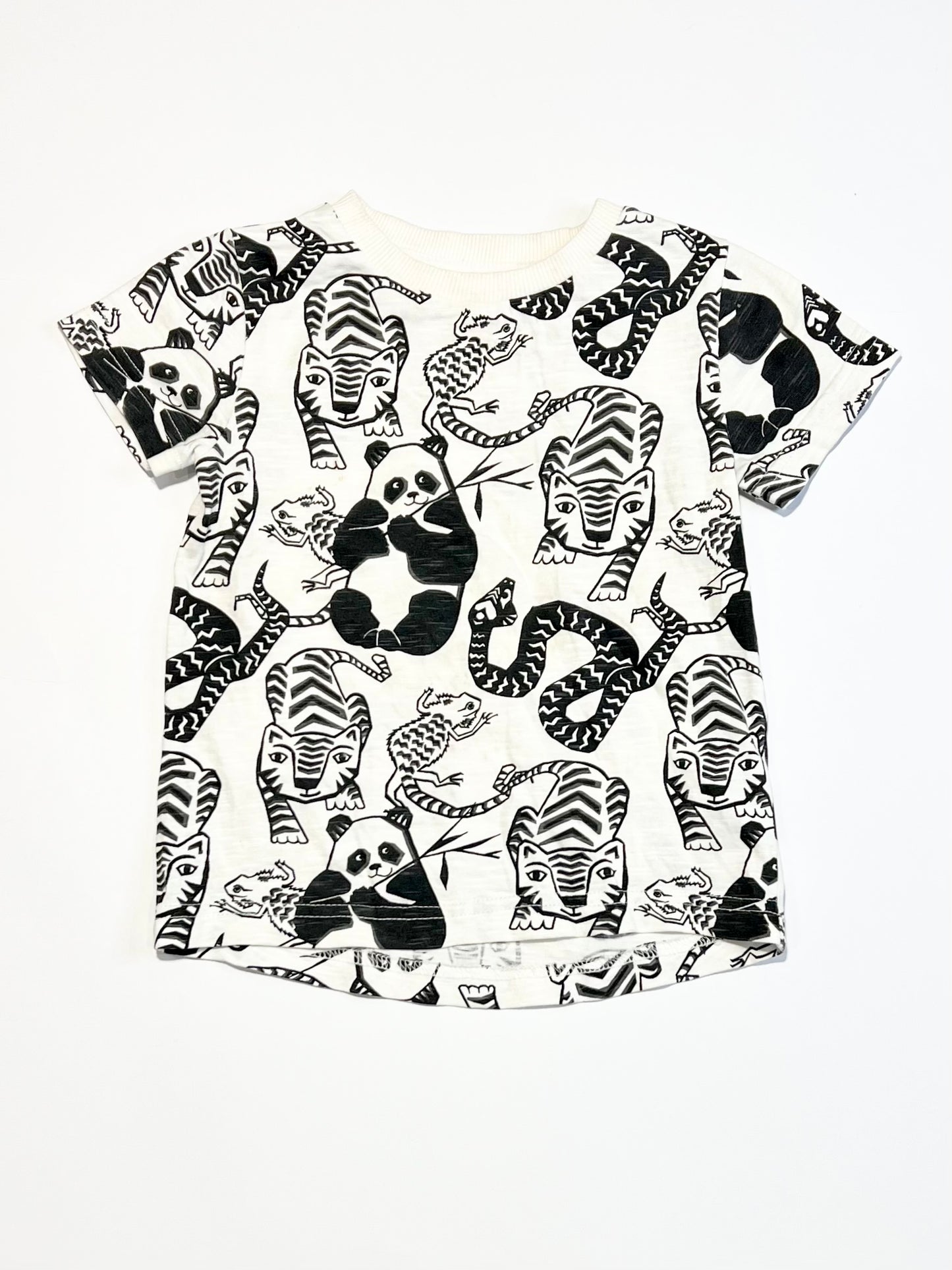Black animals tee - Size 1