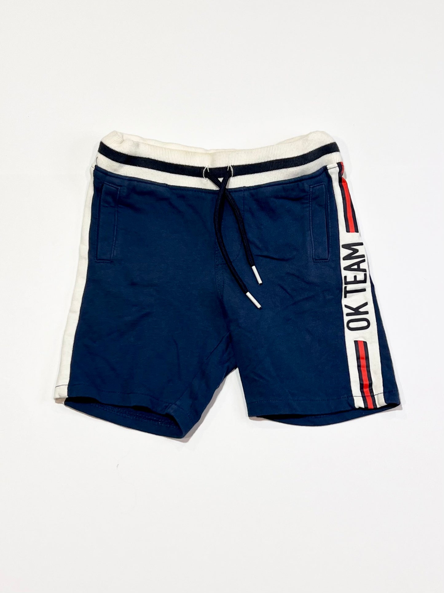 Blue sweat shorts - Size 3