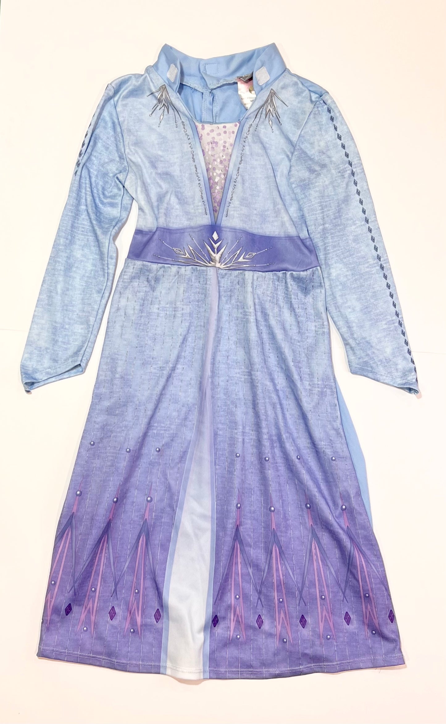 Elsa costume - Size 4-6