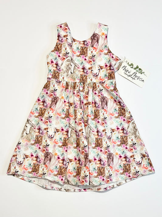 Horses and cows dress brand new - Size 1