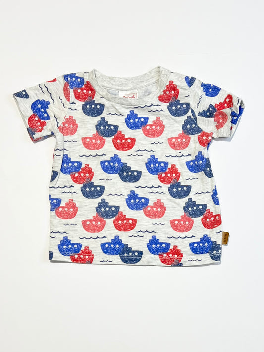 Grey boats tee - Size 0