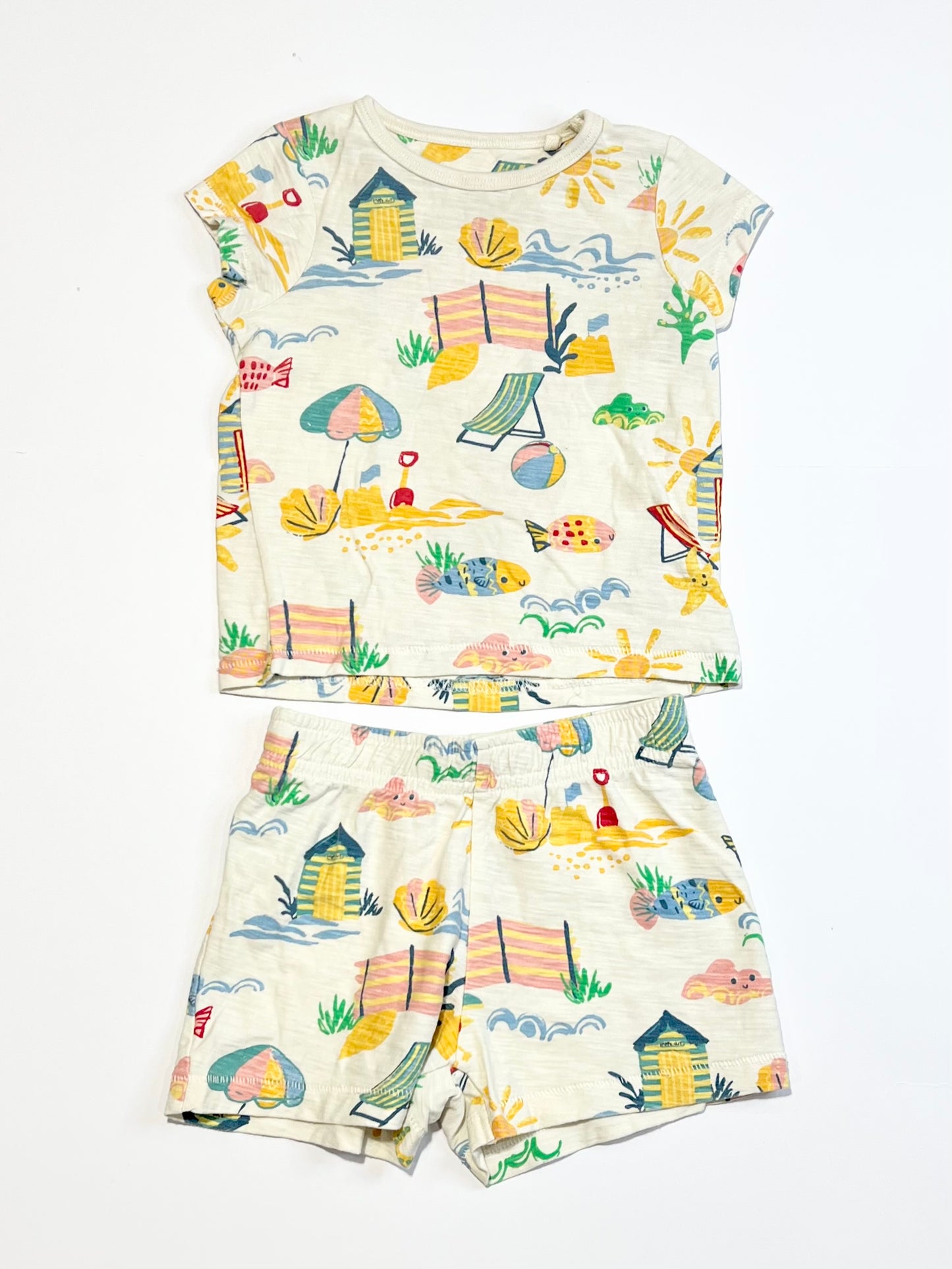 Beach scene pyjamas - Size 9-12 months
