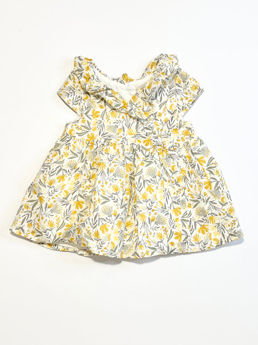Floral ruffle top - Size 6-9 months