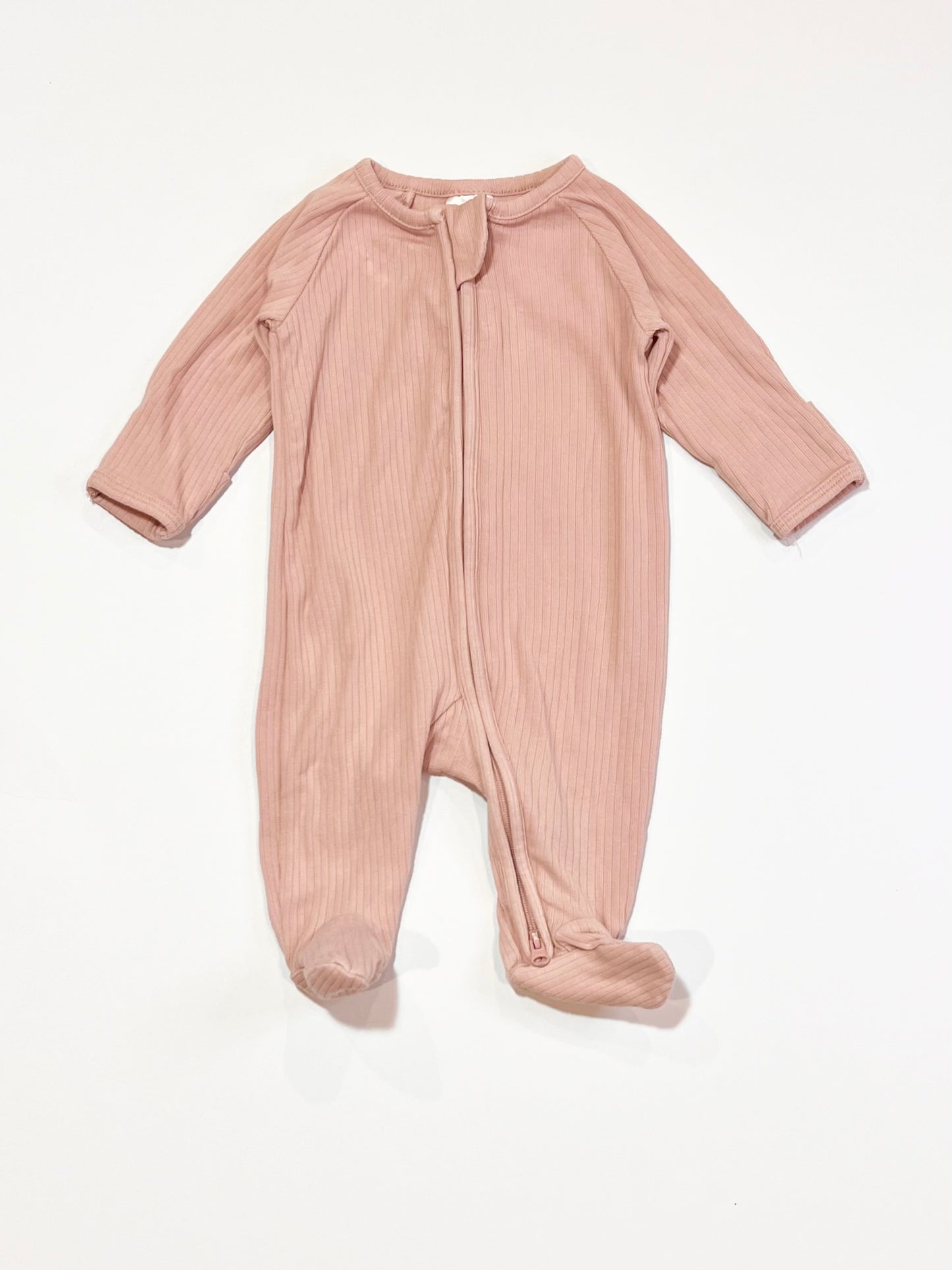 Pink ribbed zip onesie - Size 0000
