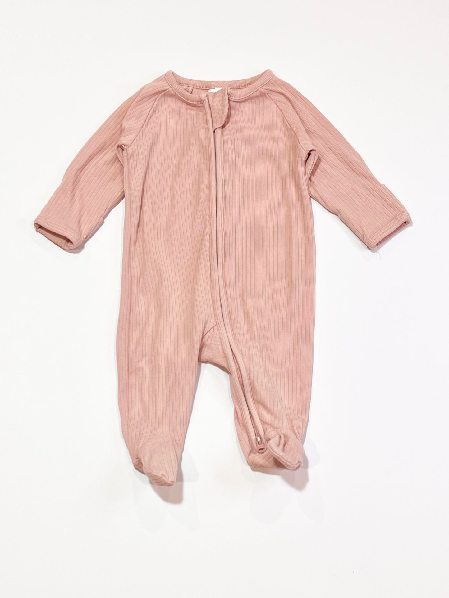 Pink ribbed zip onesie - Size 0000