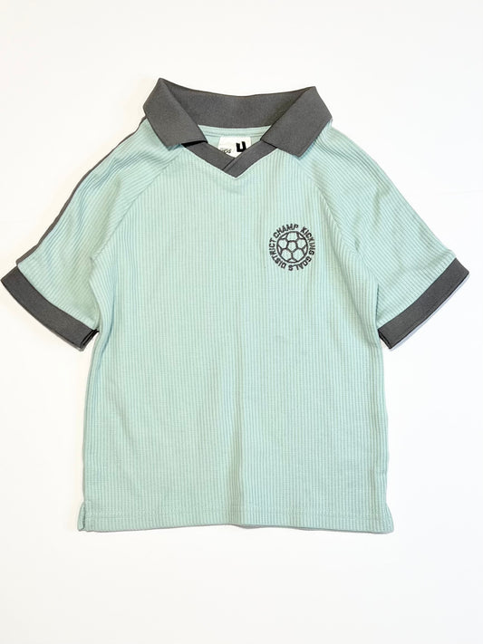 Green knit top - Size 4