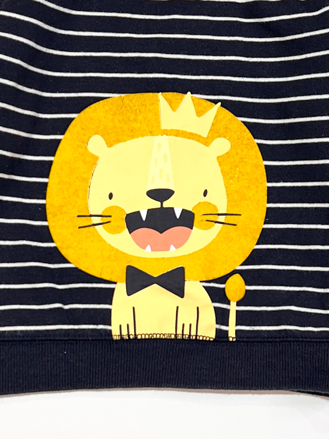 Striped lion sweater - Size 2