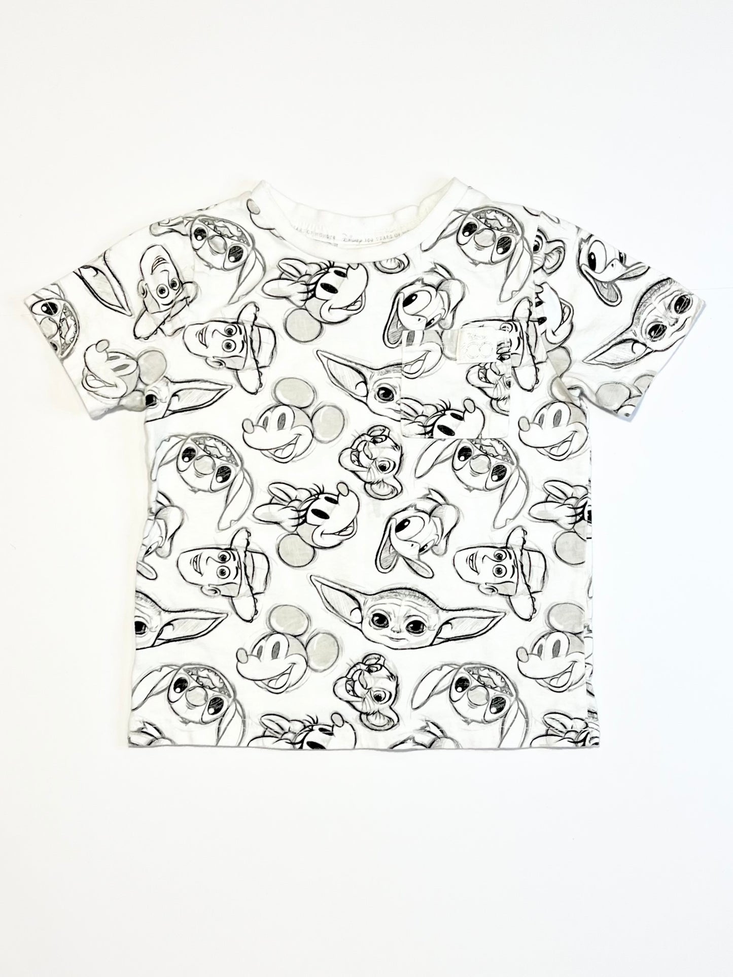 Character tee - Size 3