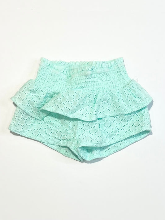 Green ruffle shorts - Size 00
