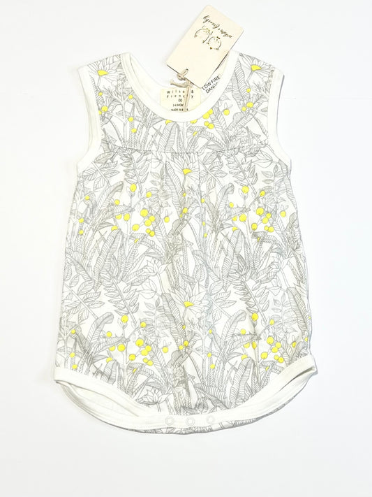 Little blossom bodysuit brand new - Size 00