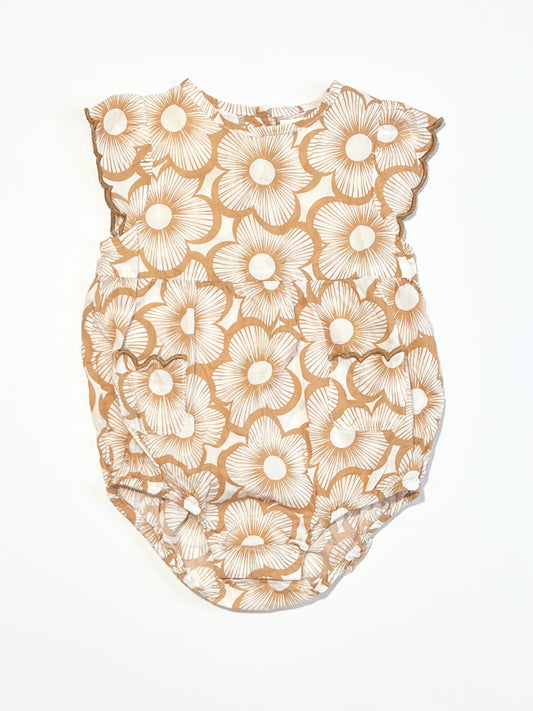 Floral scalloped romper - Size 00