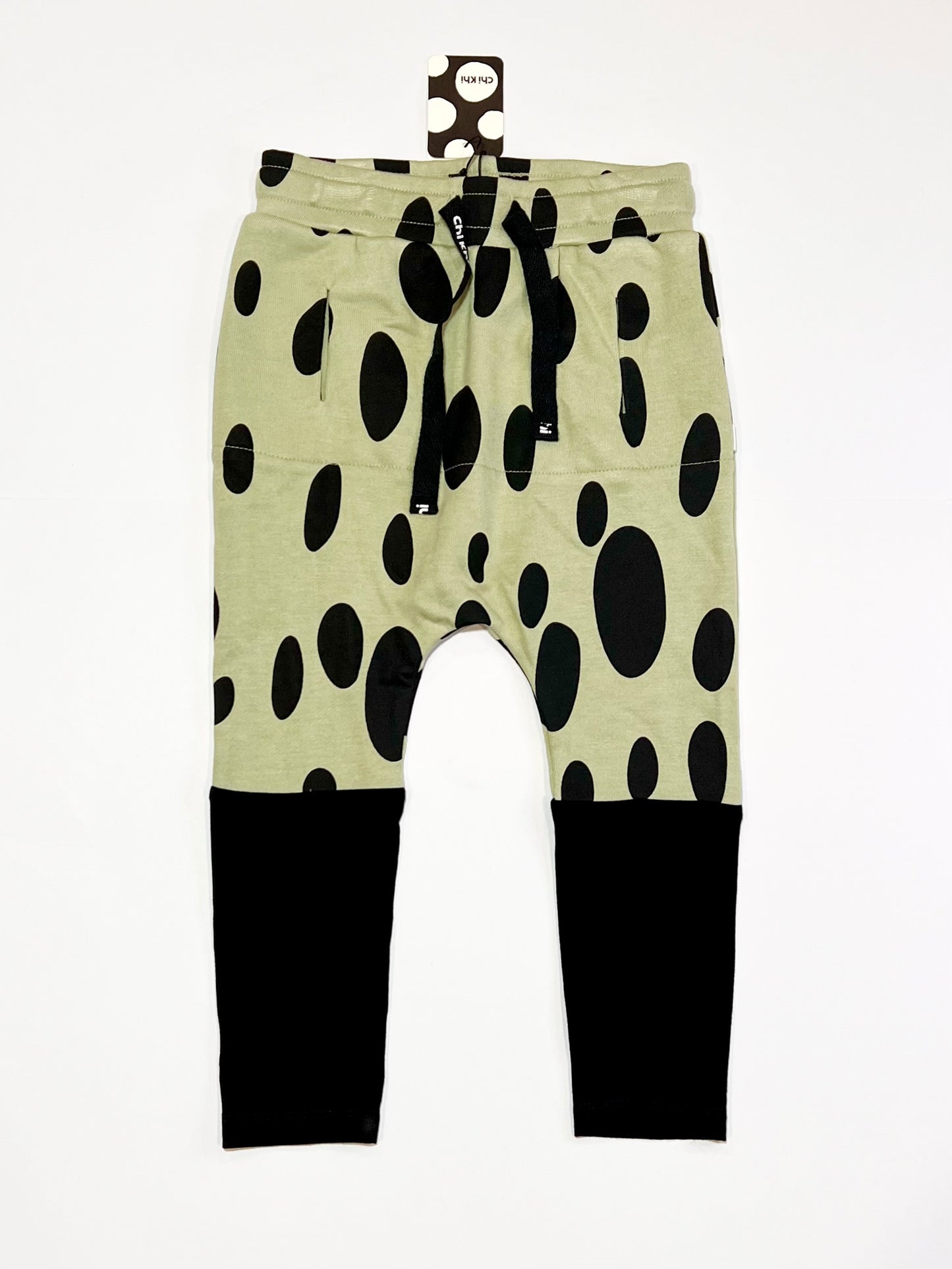 Hendrix pants brand new - Size 4-5