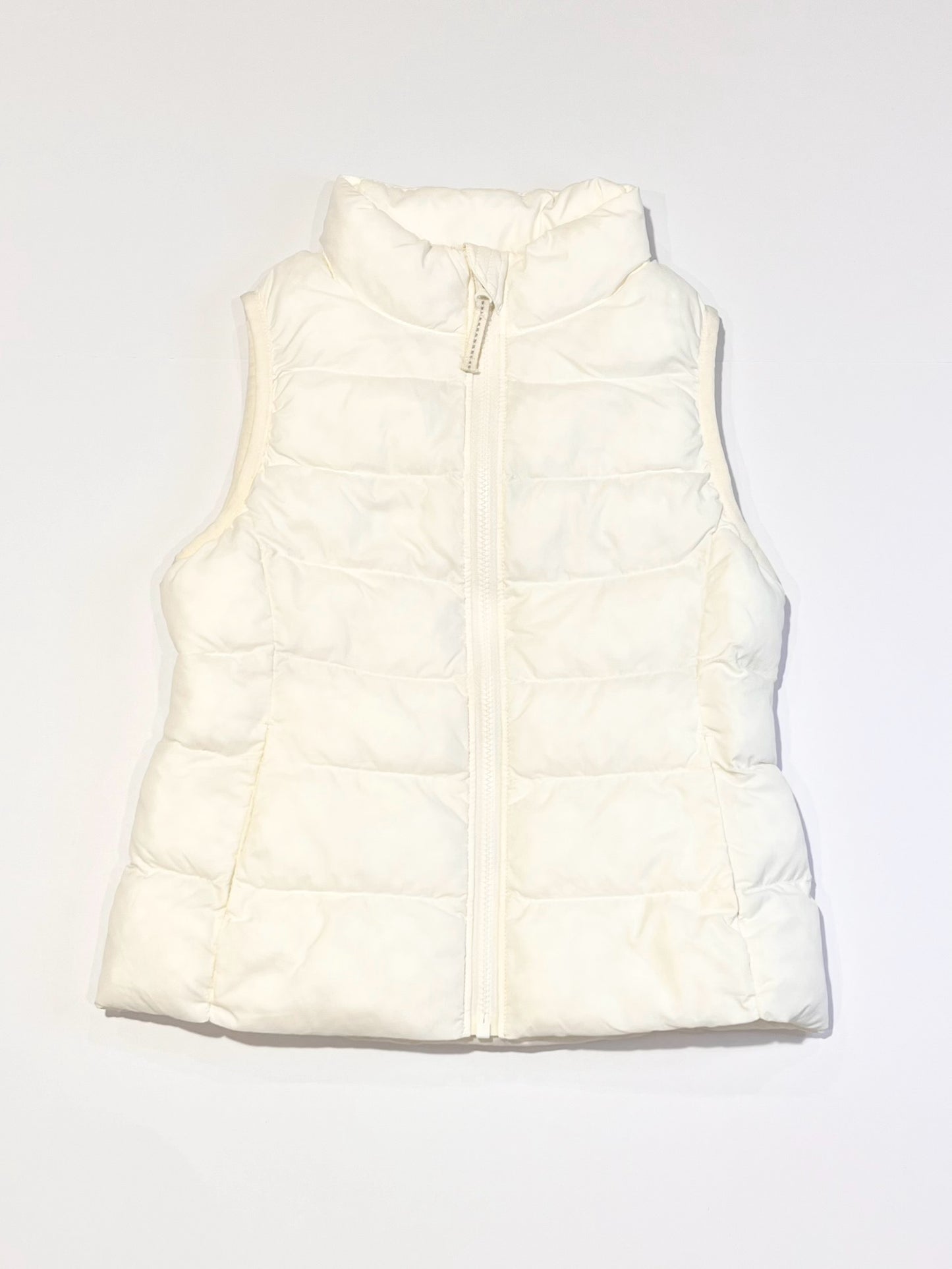 White puffer vest - Size 4