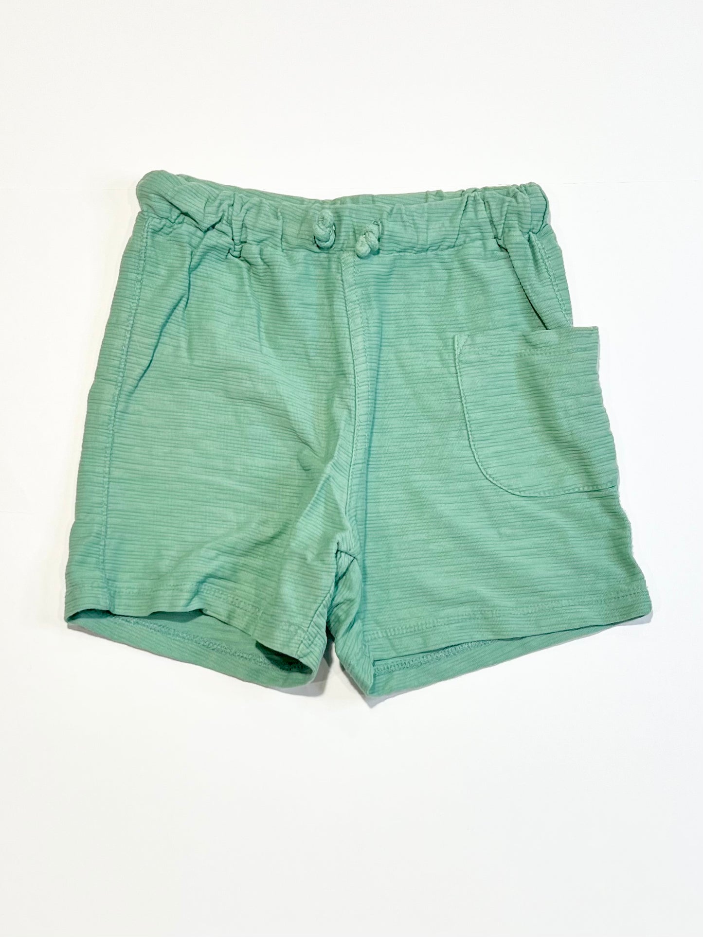 Green jersey shorts - Size 4-5