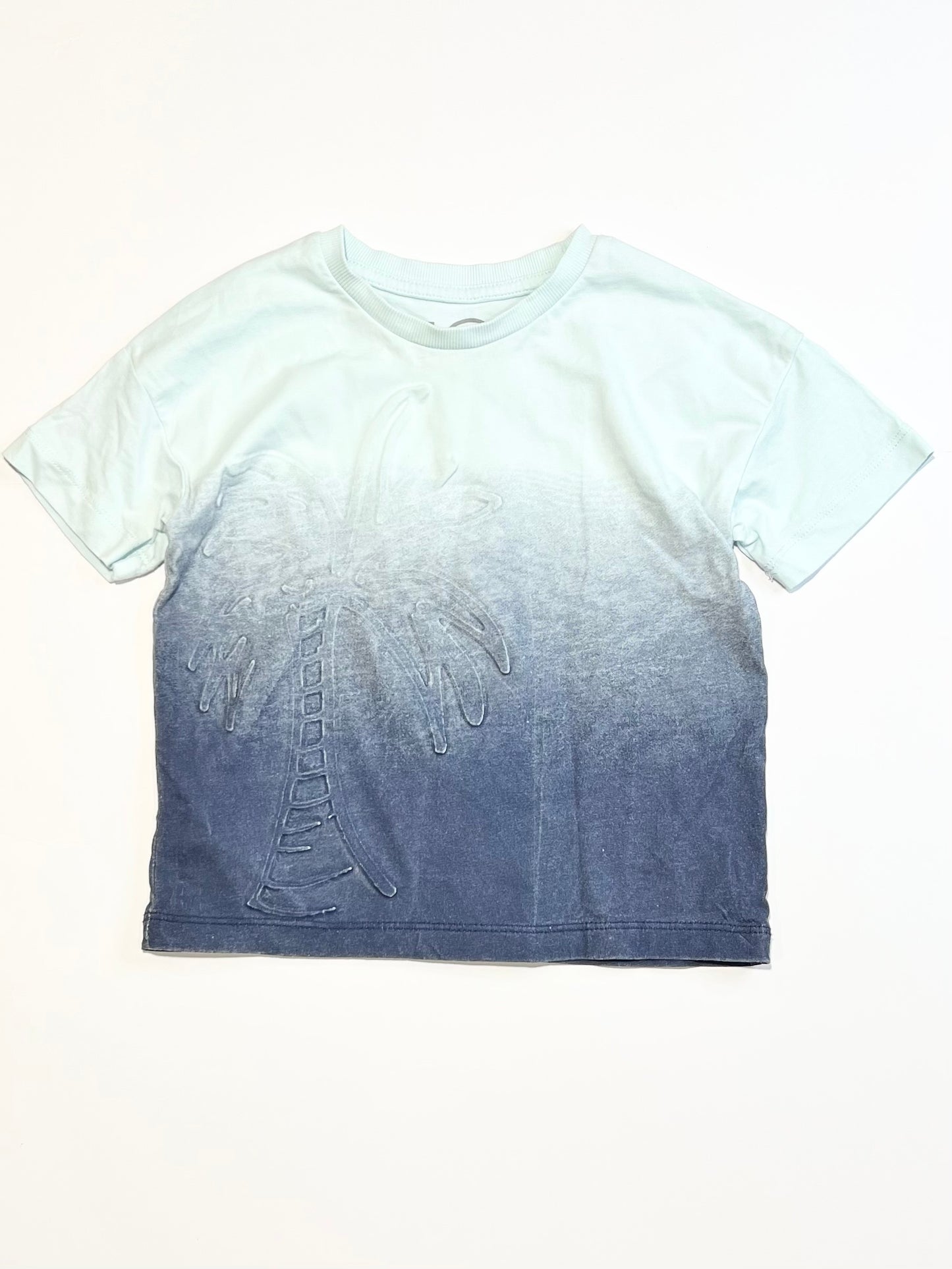 Embossed palm tee - Size 2
