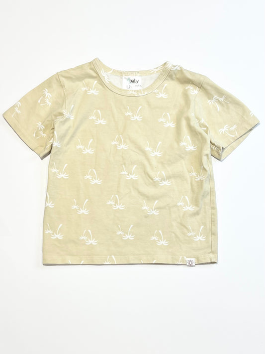 Tan palms tee - Size 2