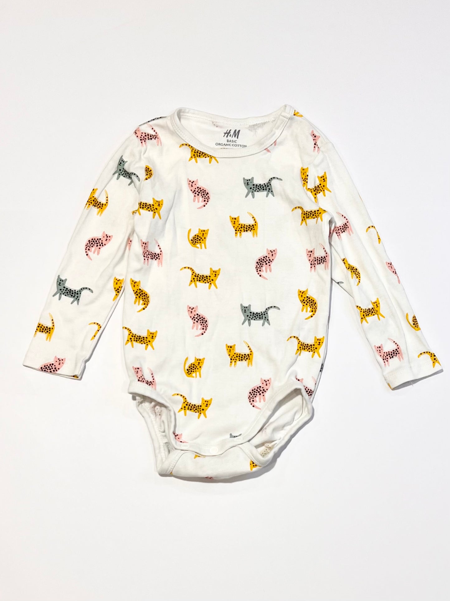 Ribbed cheetahs bodysuit - Size 9-12 months