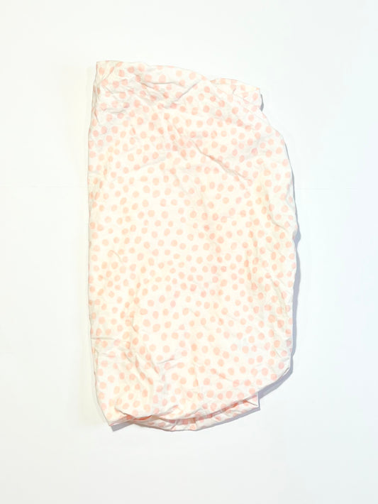Bassinet fitted sheet