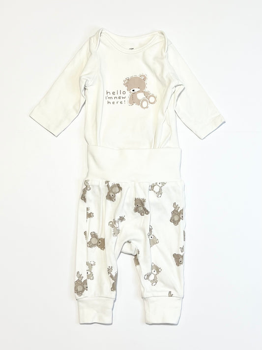 I'm new here set - Size 0-1 month