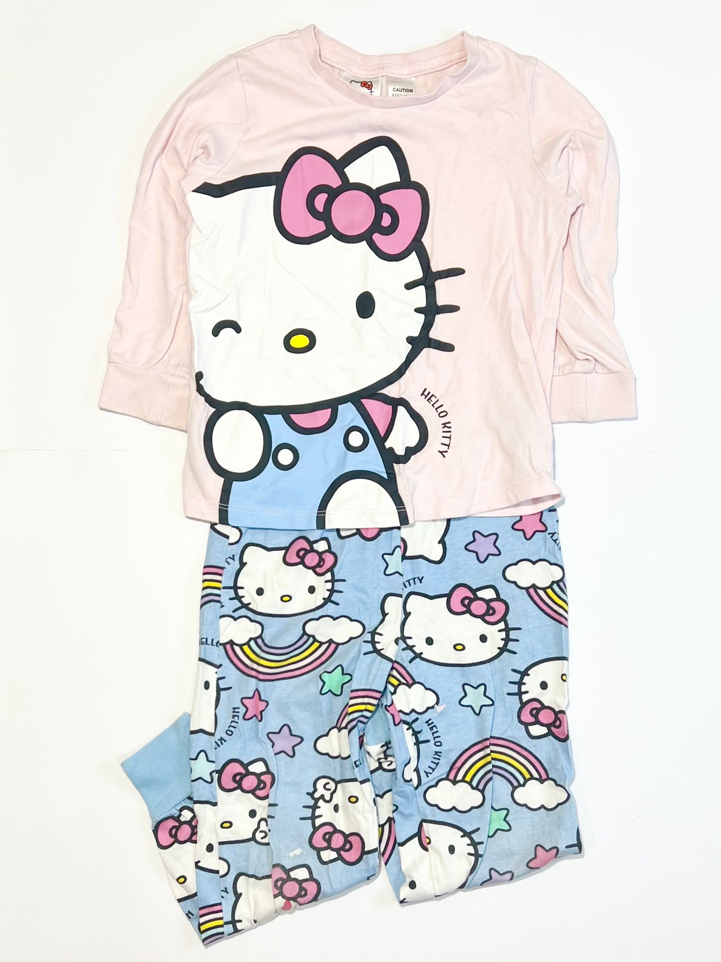 Hello Kitty pyjamas - Size 4