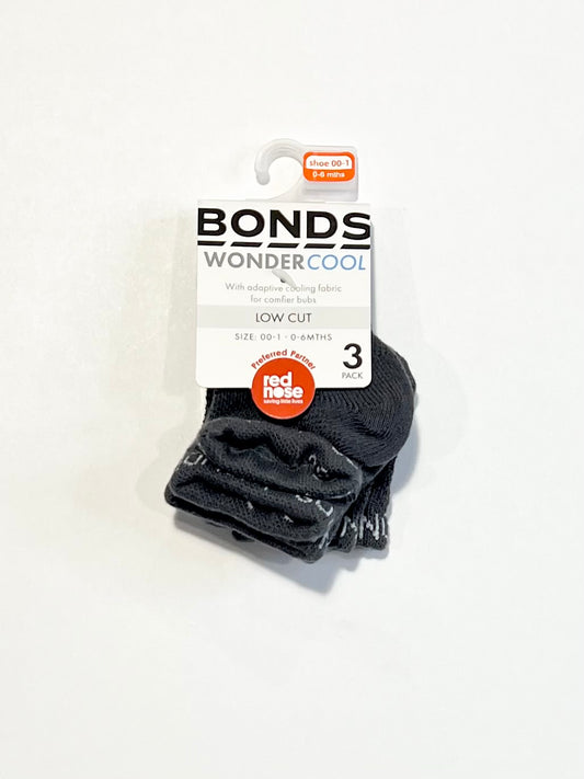 Wondercool socks brand new - Size 0-6 months