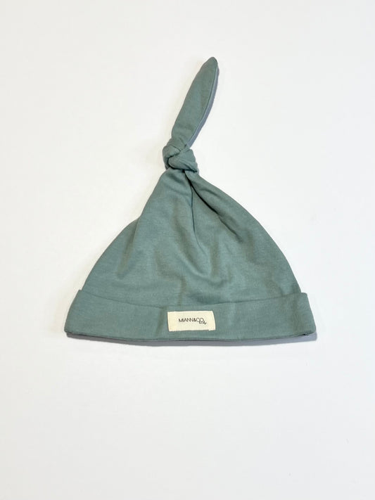 Green knot beanie - Size 3-6 months