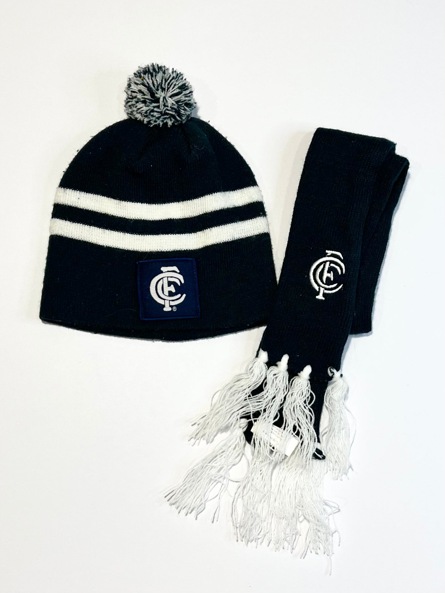 Carlton Blues beanie and scarf - Size 0-2 years