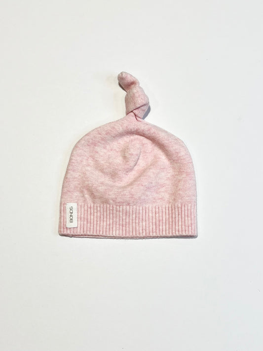 Pink knot beanie - Size 0-6 months