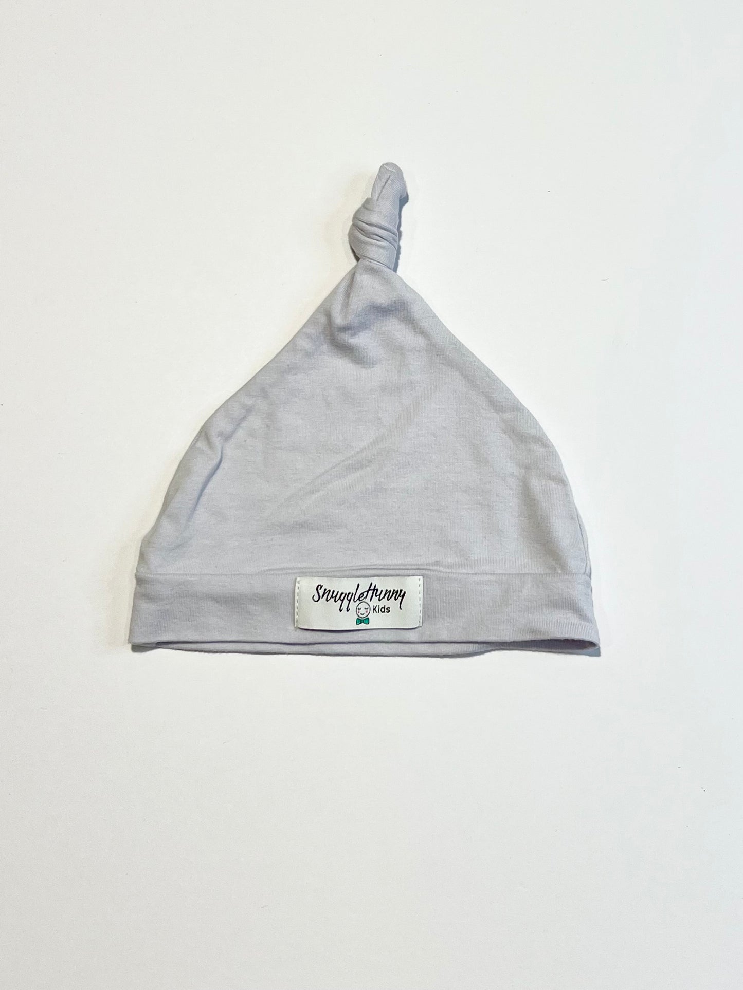 Organic knotted beanie - Size 0-6 months